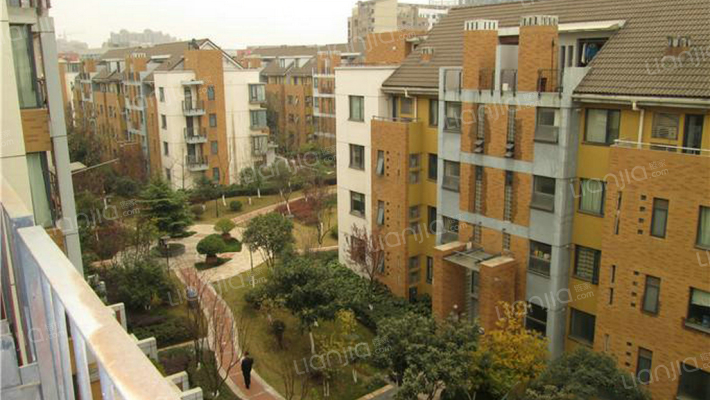 上东花园4组团外景图