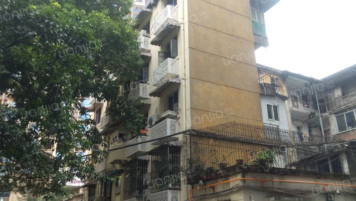 万担仓路1号外景图