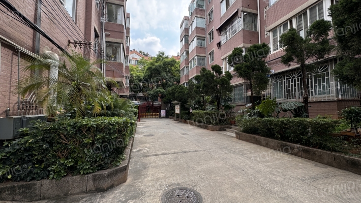 昆湖花园外景图