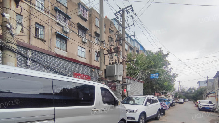 惠济桥西街外景图