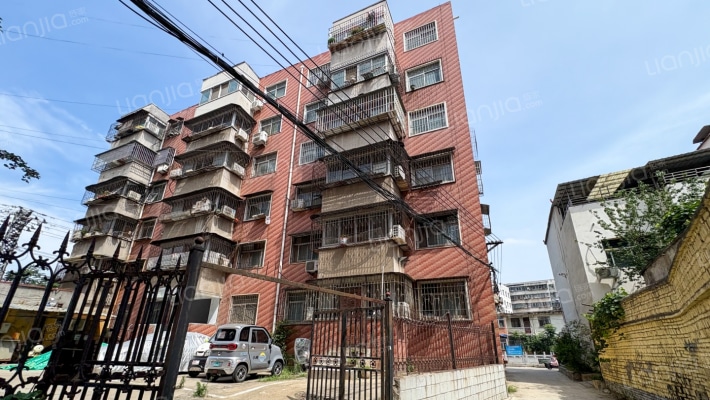 置地乐苑小区外景图