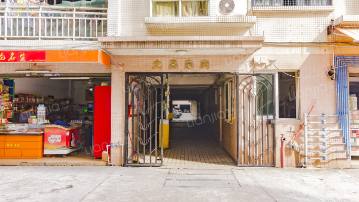 龙基豪庭外景图