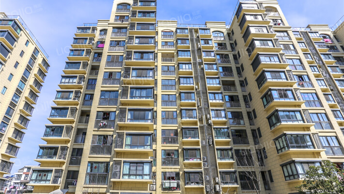 春天璟墅外景图