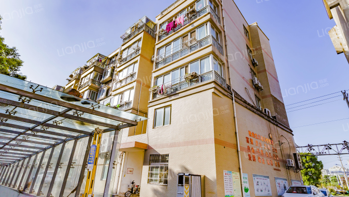 泰豪公寓外景图