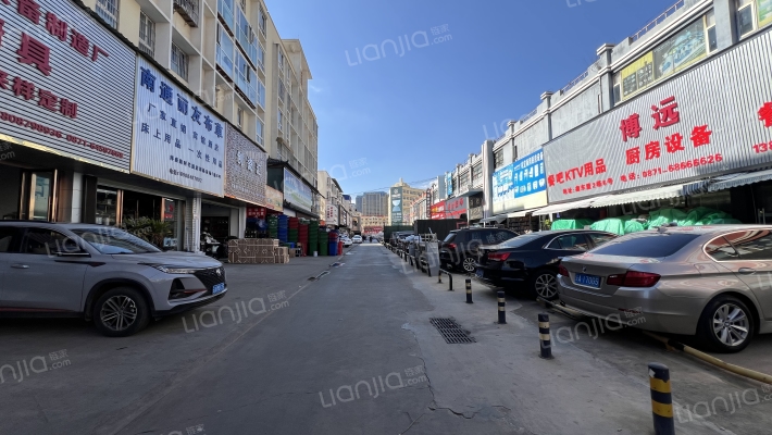 新时代电器城外景图