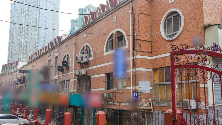 怡景公寓外景图