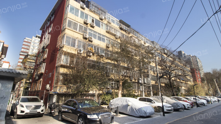 东总布胡同外景图