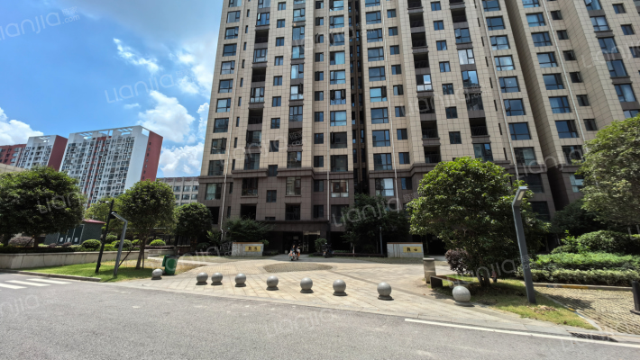 天一康园南区外景图