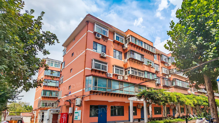 山东省医科院宿舍外景图