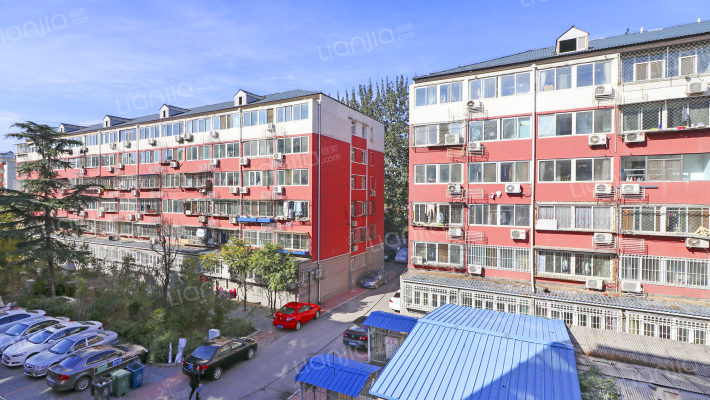 滨河东里外景图