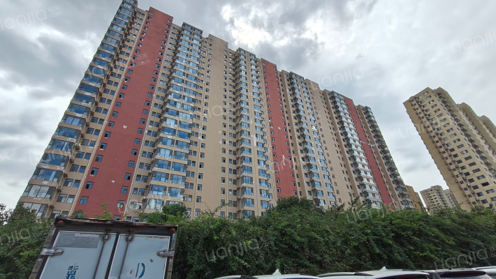 北街公寓外景图