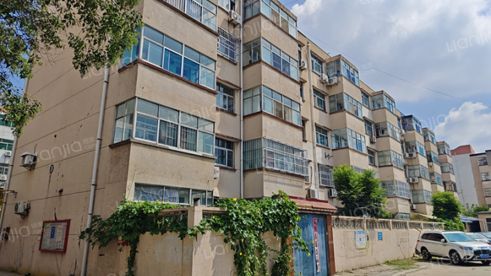 立新小区外景图