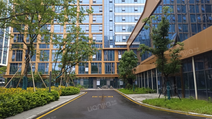 滨虹商务中心外景图