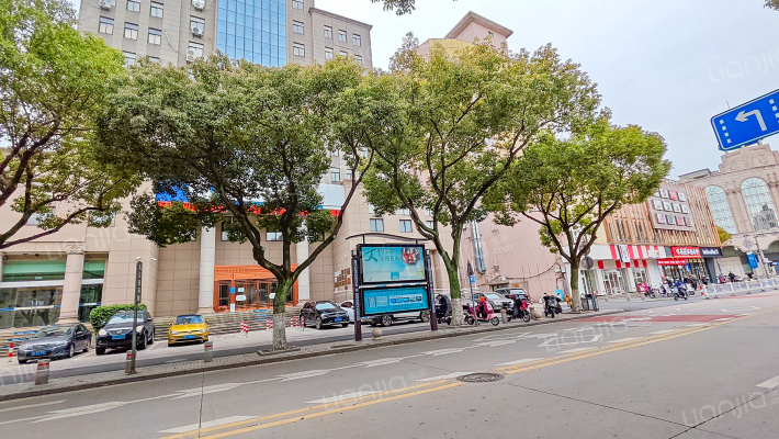 解放西路111号外景图