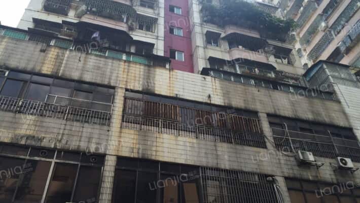 建发大厦外景图