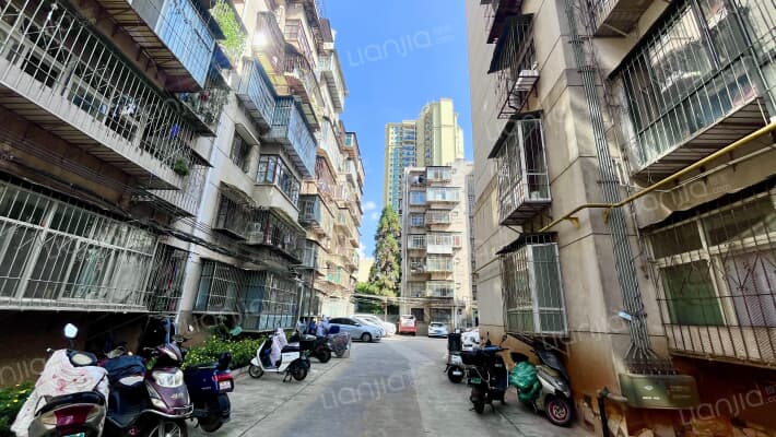 昙华寺住宅小区外景图