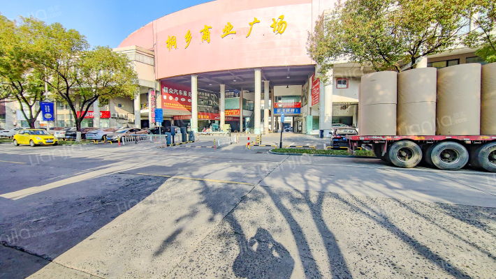 桐乡商业广场外景图