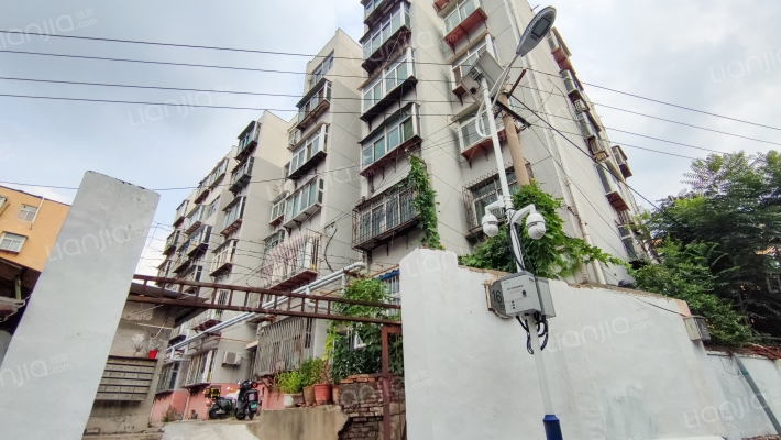 梁庄二街外景图