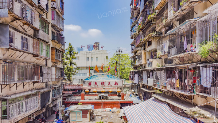 洋中新村外景图