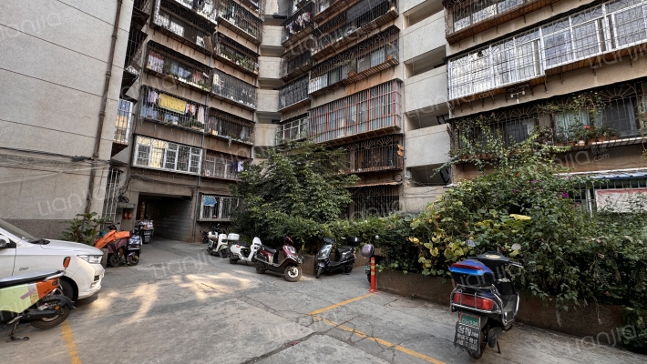 昆明市广告公司制作中心宿舍楼外景图