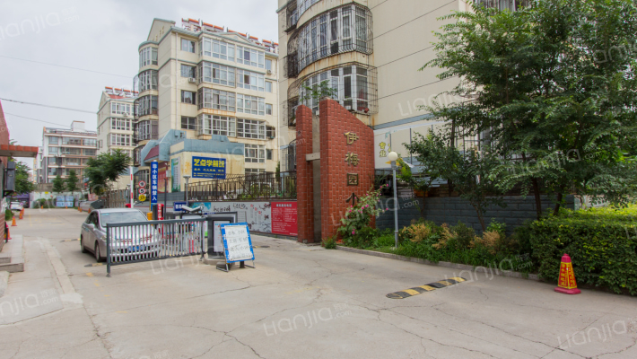 伊梅园小区外景图