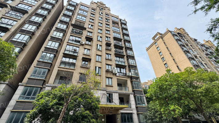 万峰·滨江苑外景图