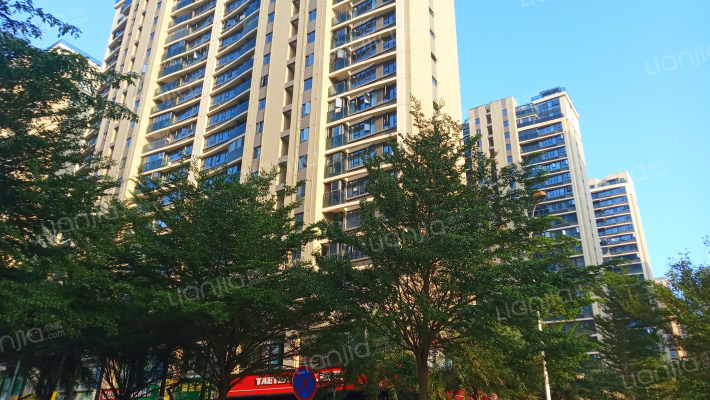 枫丹白露B区外景图