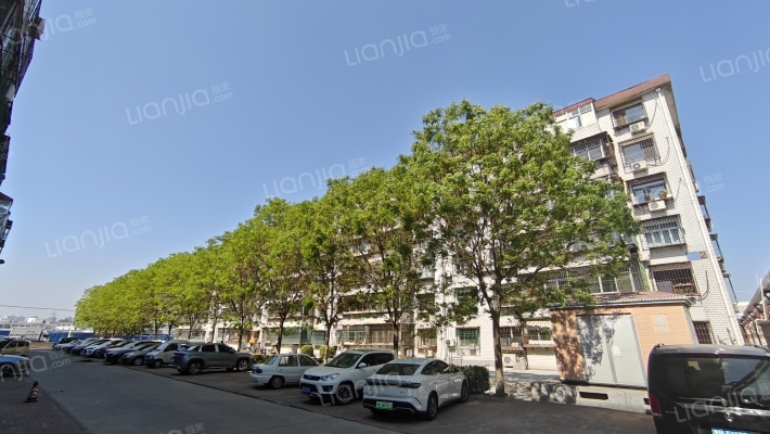 新中园小区外景图