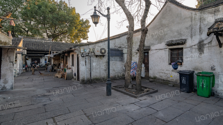 长桥直街外景图