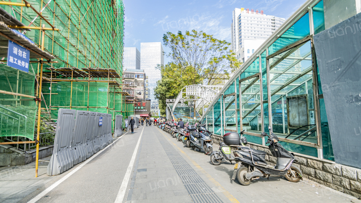 大都市商业街外景图