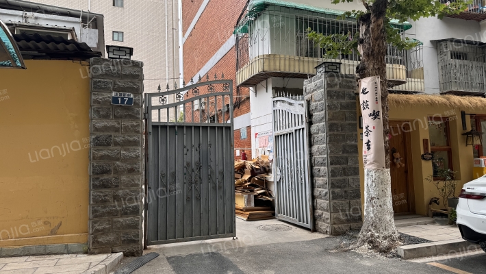 巡津新村17号外景图