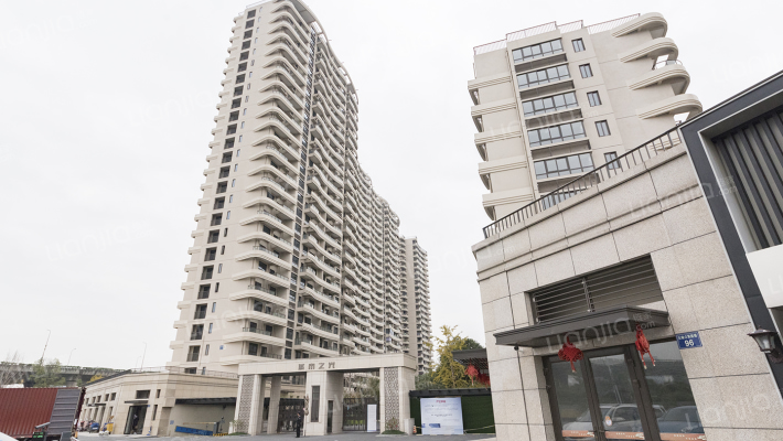 城市之光外景图