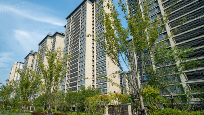 建发鸿璟园外景图