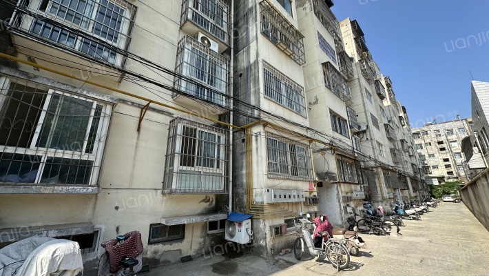 铜山电大外景图