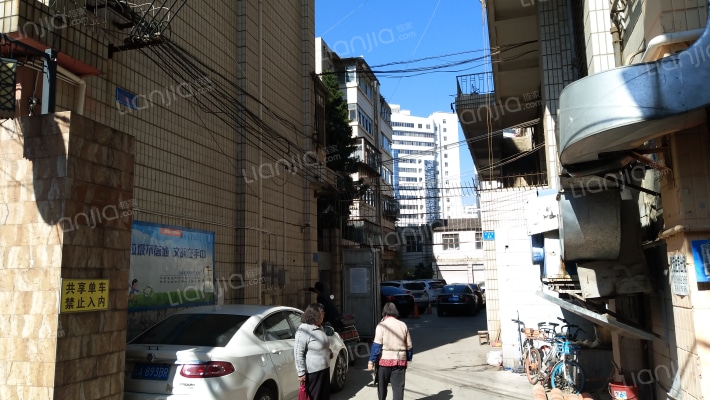 吴井路焊管厂宿舍外景图