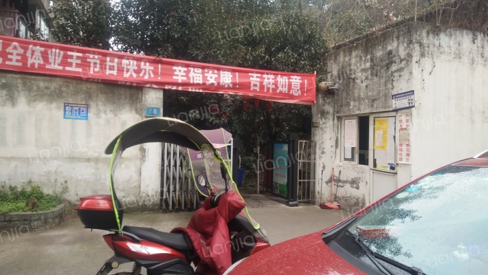 龙都名苑外景图