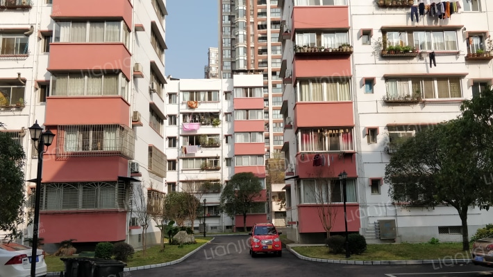 沂河小区外景图