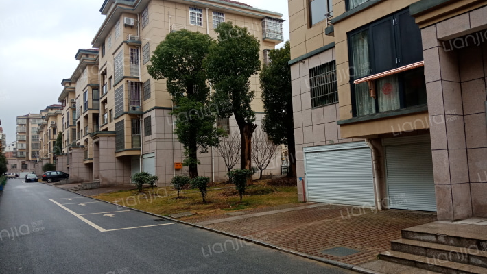 城东花园外景图