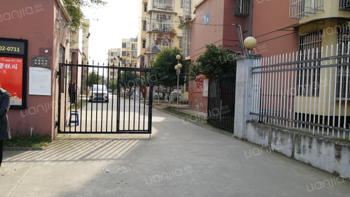 联合2期安置房外景图