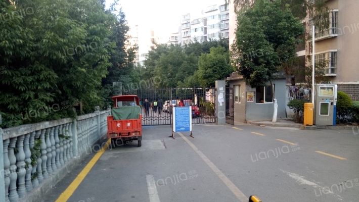 阳光家园外景图