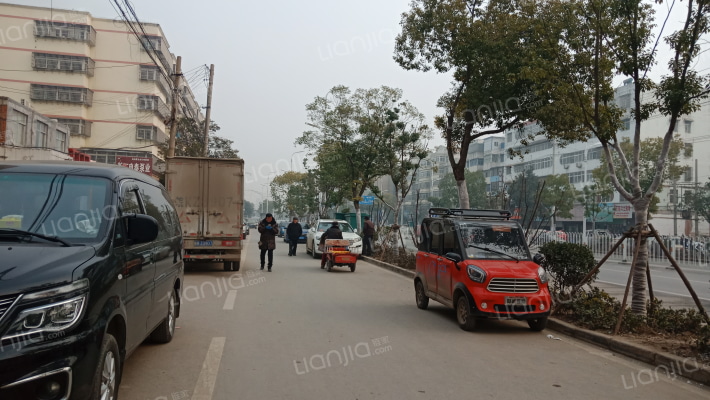 阳光小区外景图