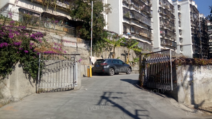 市中心医院小区外景图