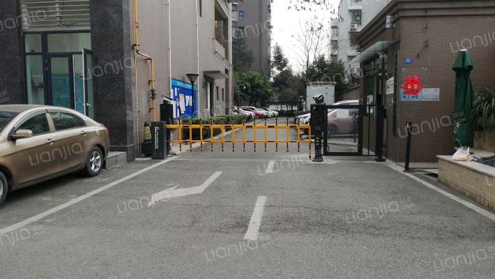 方亭雅筑外景图