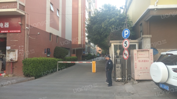 裕国花园外景图