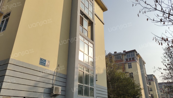 宏润温泉花园外景图