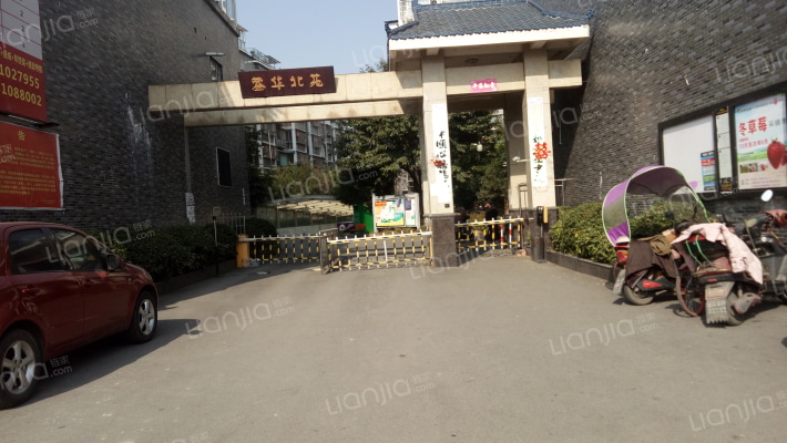 蓥华北苑外景图