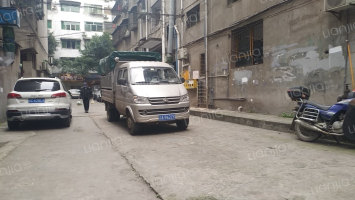 计经委家属院外景图