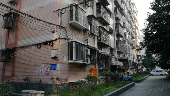 阳光苑A区外景图