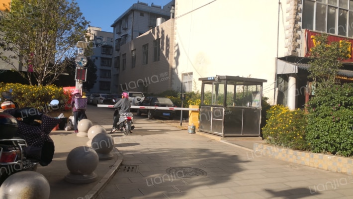 锦绣金域外景图