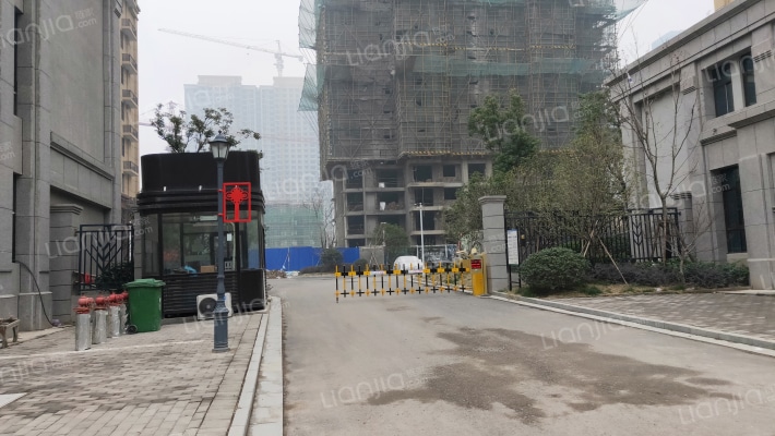 宝瑞凯旋城外景图